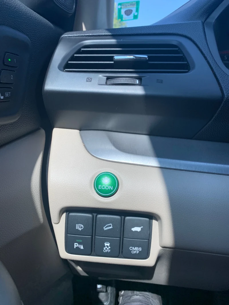 Honda Cr-v 2.2 i-DTЕC AWD, снимка 10 - Автомобили и джипове - 51959724