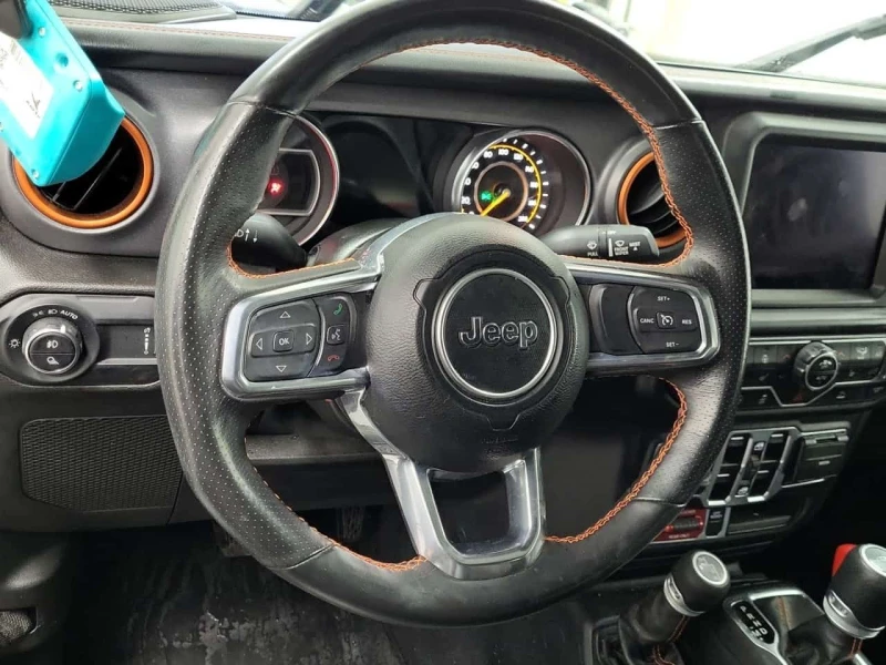 Jeep Gladiator * MOJAVE CREW CAB SHORT BED * CARFAX * , снимка 9 - Автомобили и джипове - 53538825