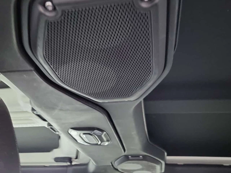 Jeep Gladiator * MOJAVE CREW CAB SHORT BED * CARFAX * , снимка 12 - Автомобили и джипове - 53538825