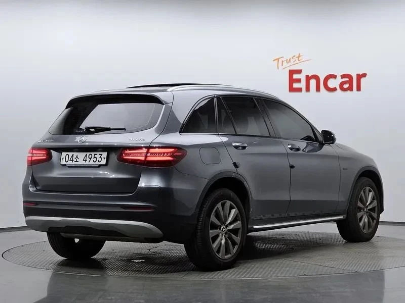 Mercedes-Benz GLC 350, снимка 2 - Автомобили и джипове - 56707589