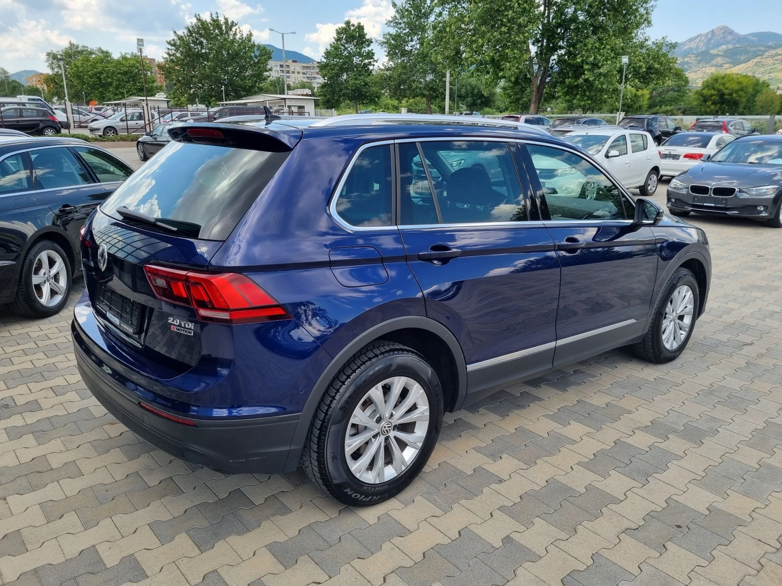 VW Tiguan 2.0TDi-4 MOTION* DSG * КАМЕРА, ПАНОРАМА, ДИСТРОНИК - изображение 6