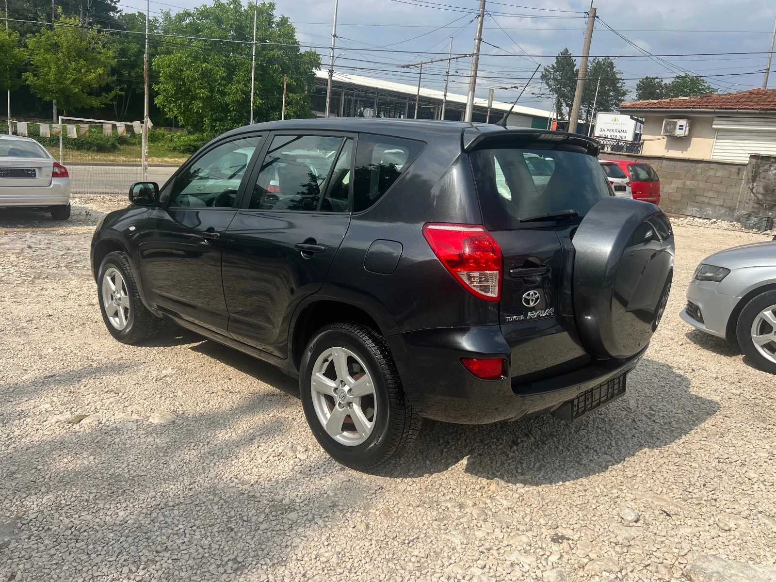 Toyota Rav4 2.2 D4D 6скорости - изображение 3