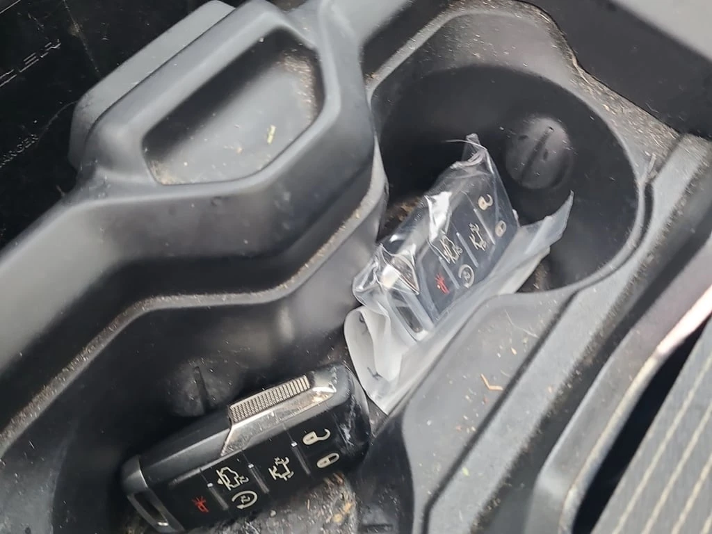 Dodge RAM 1500 * LIMITED CREW CAB SHORT BED * CARFAX * ��� ������ | Mobile.bg � ����������� 8