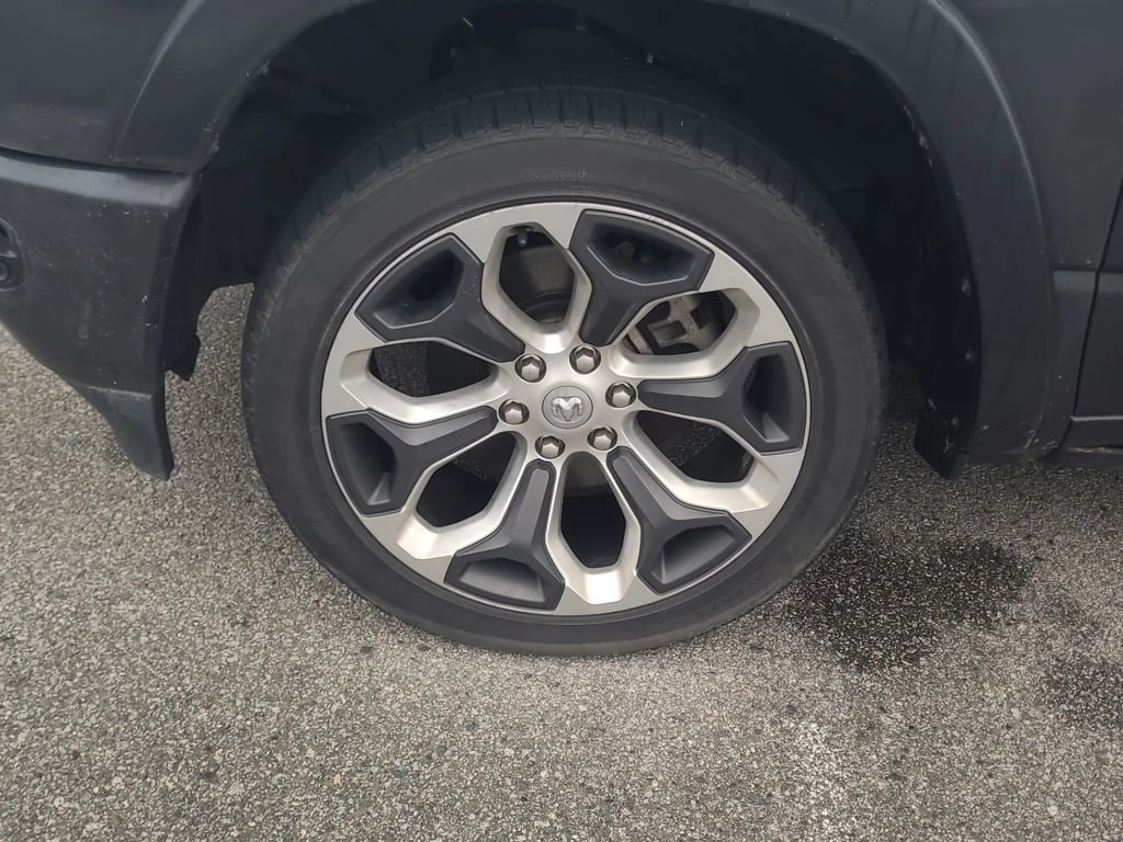 Dodge RAM 1500 * LIMITED CREW CAB SHORT BED * CARFAX * ��� ������ | Mobile.bg � ����������� 6