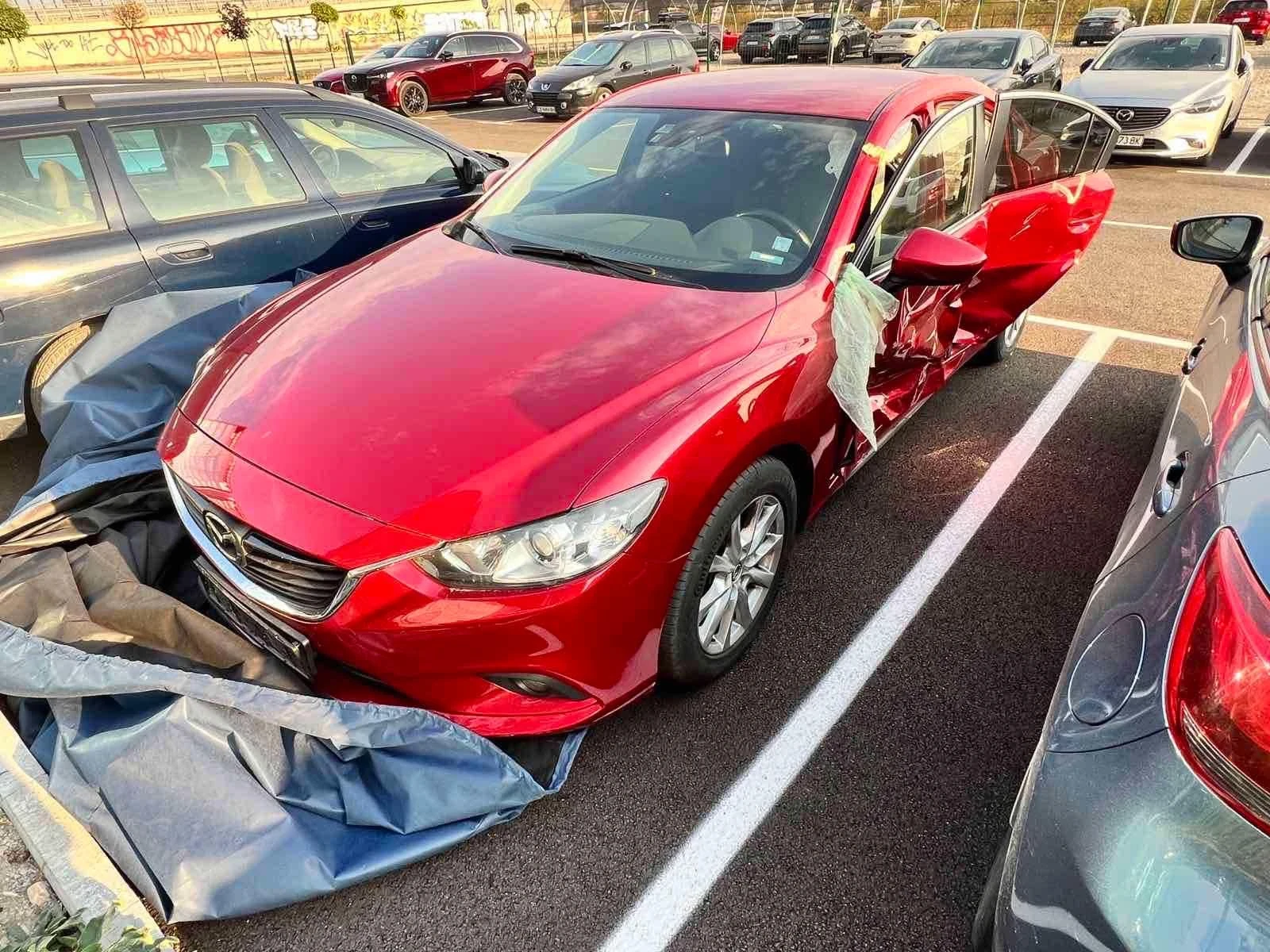 Mazda 6 2.0 бензин, снимка 7 - Автомобили и джипове - 56025945