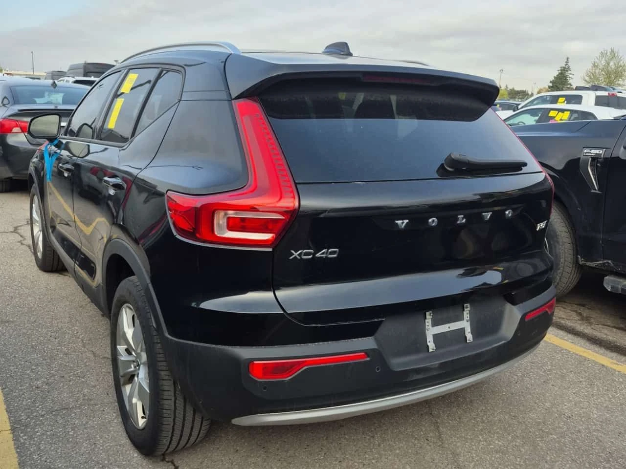 Volvo XC40 * MOMENTUM * CARFAX * ���� �� �� | Mobile.bg � ����������� 4