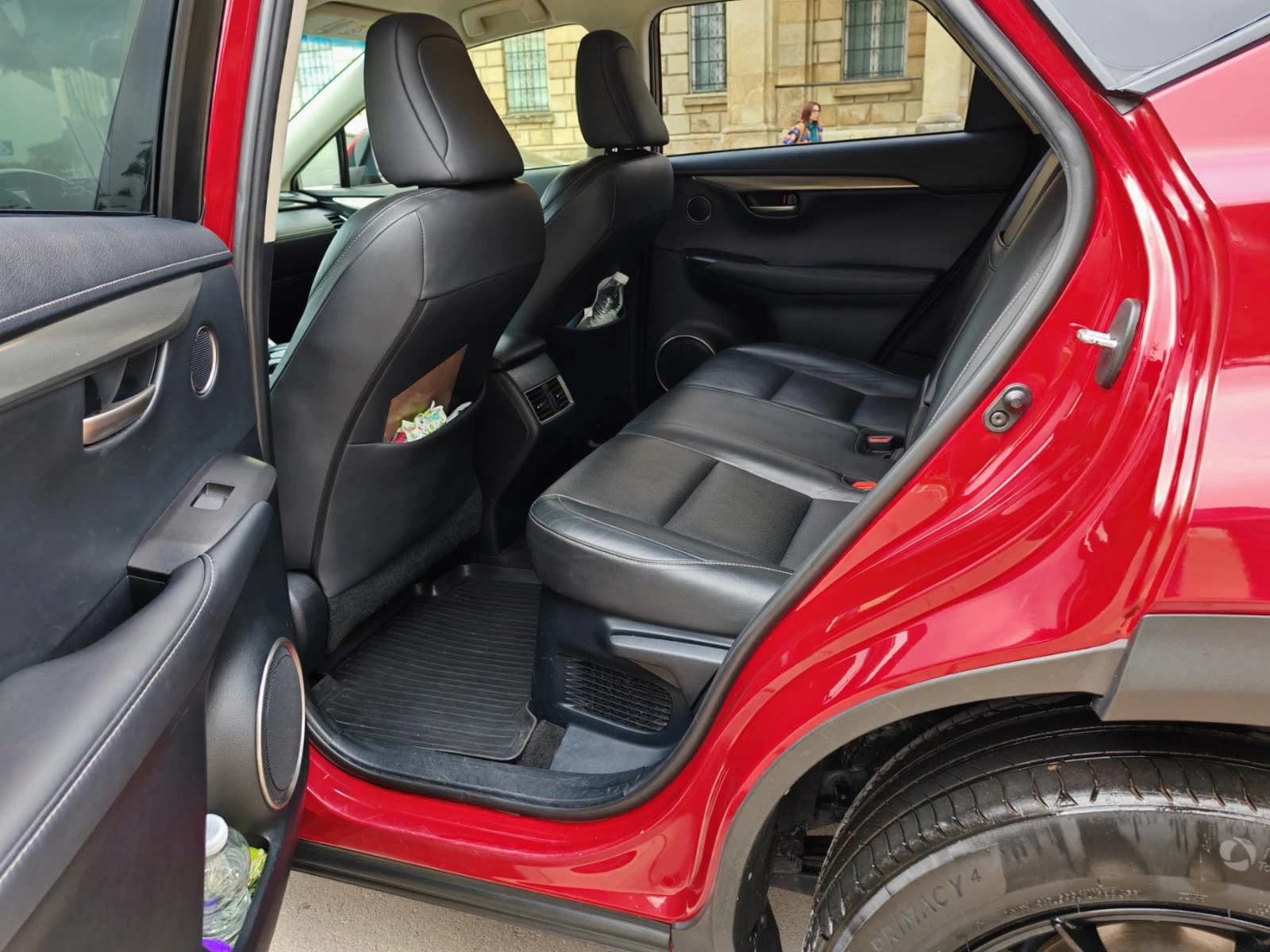 Lexus NX 300h BLACK EDITION, снимка 7 - Автомобили и джипове - 54593944