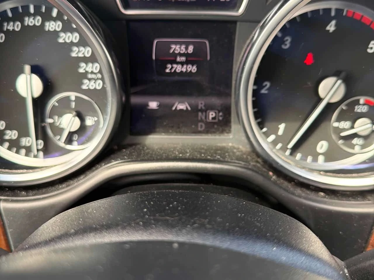 Mercedes-Benz ML 350 * BlueTEC * ПОДГРЕВИ * КАМЕРА * H/K * СЛЕДЕНЕ НА Л, снимка 8 - Автомобили и джипове - 54711777