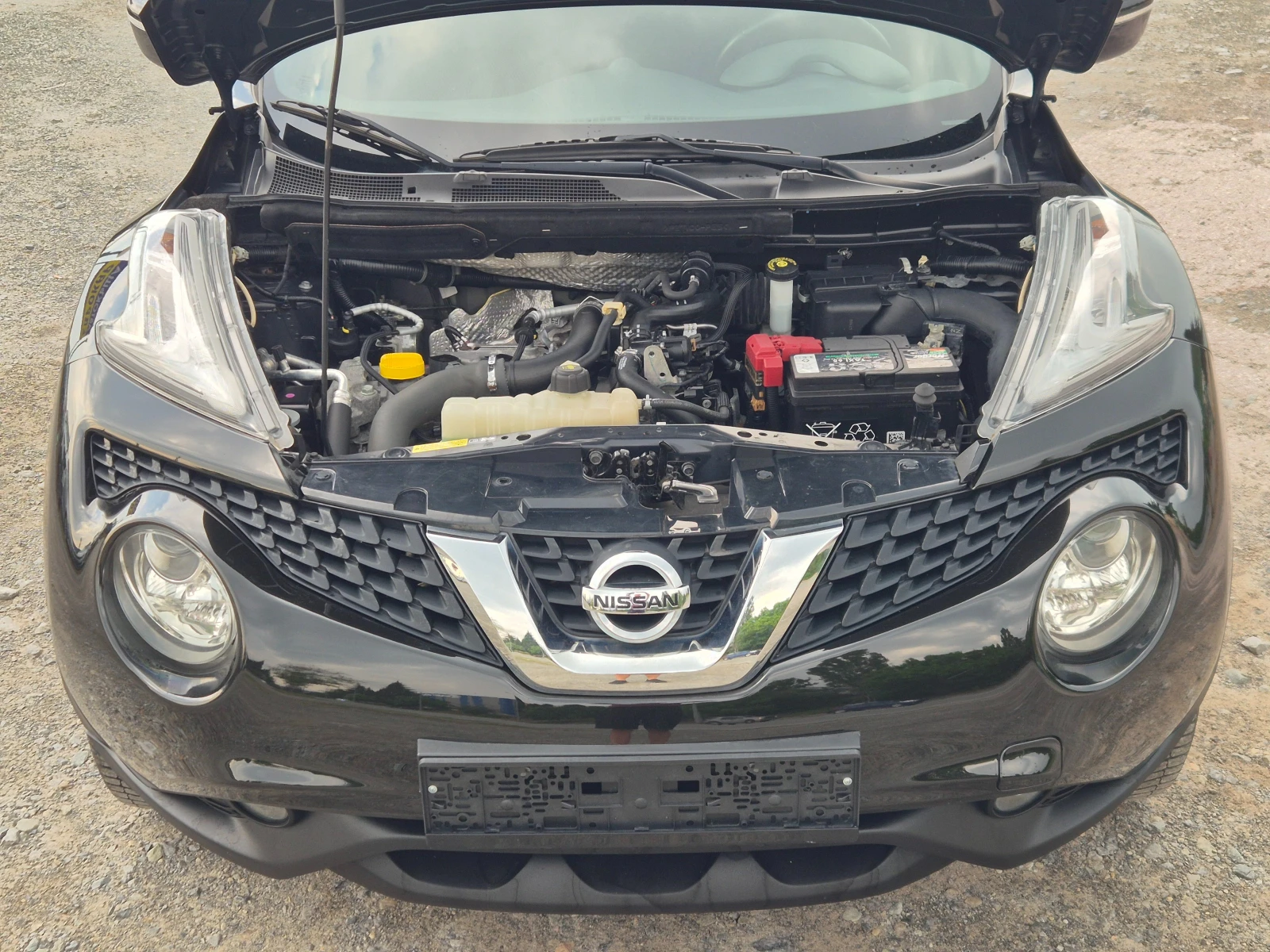 Nissan Juke 1.2i 115кс, снимка 15 - Автомобили и джипове - 54774932