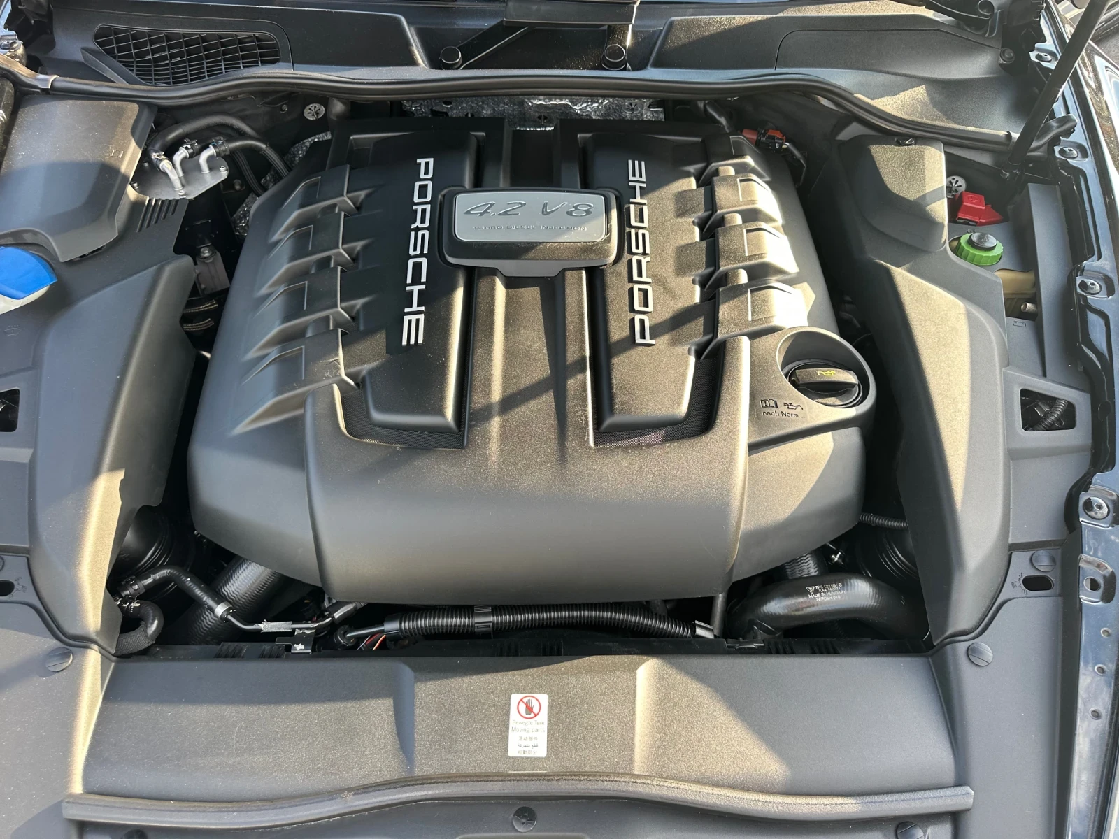 Porsche Cayenne GTS, снимка 15 - Автомобили и джипове - 54782322