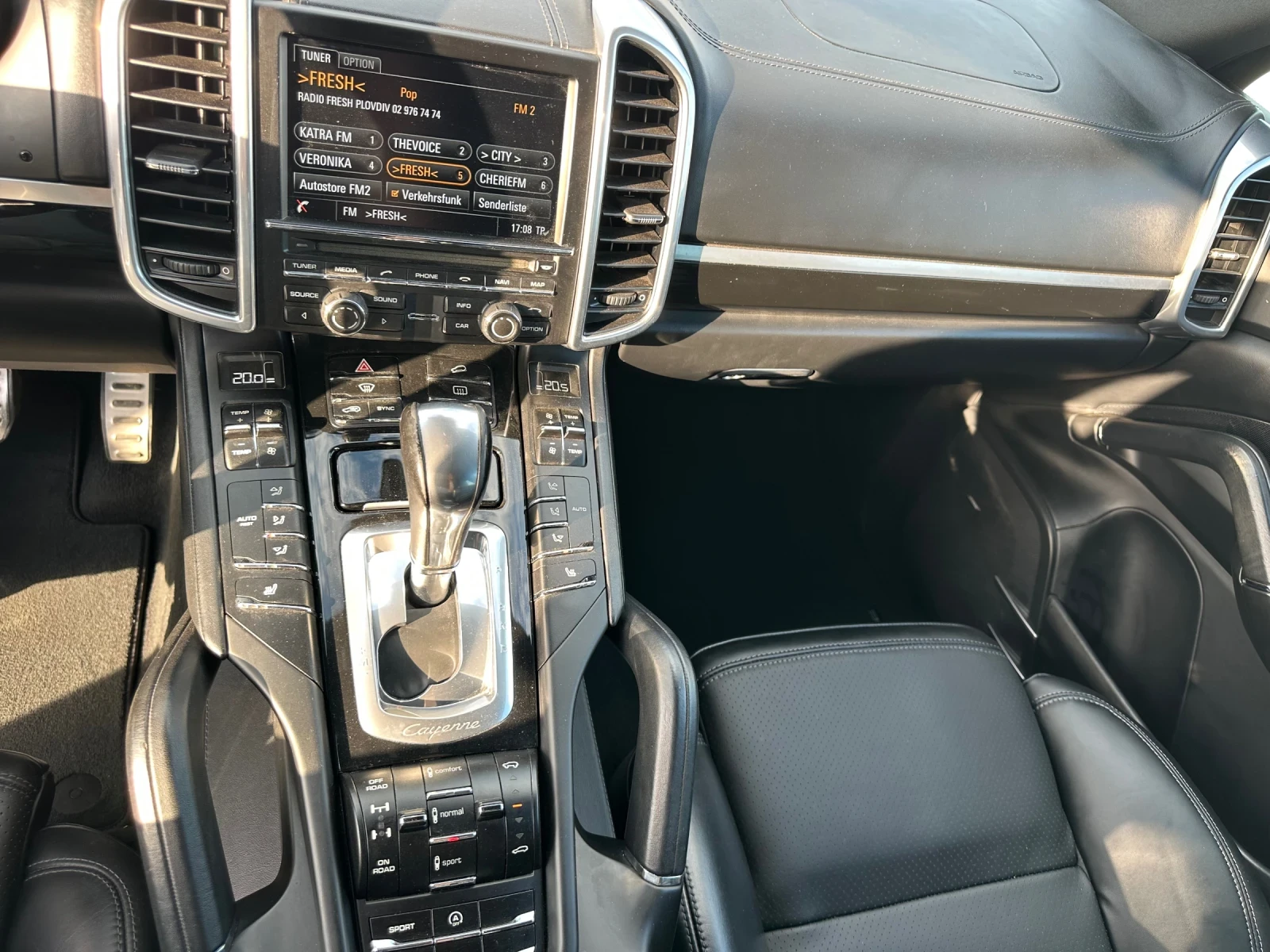 Porsche Cayenne GTS, снимка 13 - Автомобили и джипове - 54782322