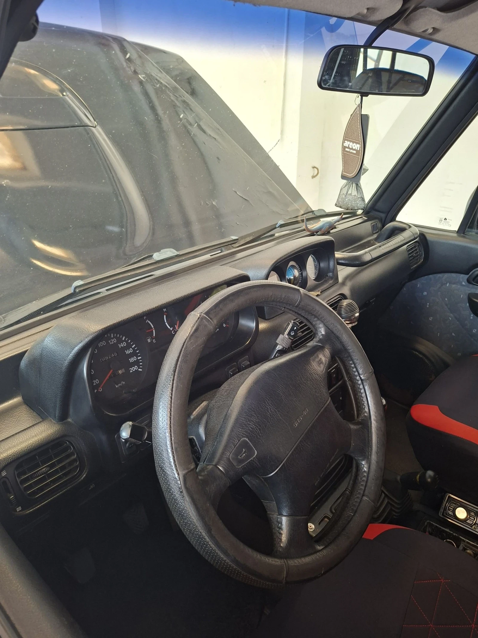 Hyundai Galloper Exceed , снимка 4 - Автомобили и джипове - 55136728