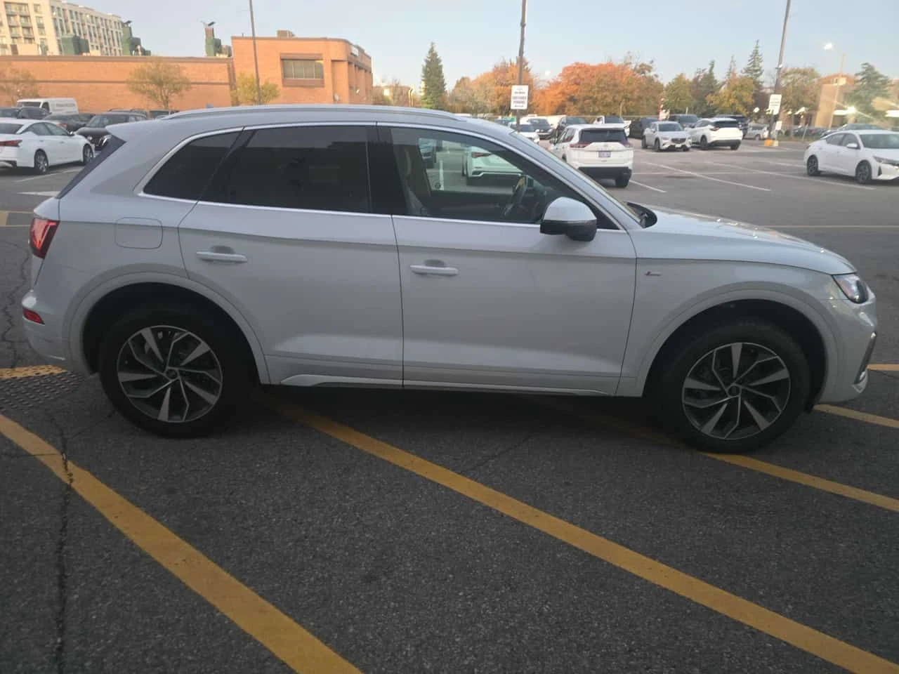 Audi Q5 | Technik | DISTRONIC | 360 | B&O |  | Mobile.bg � ����������� 3