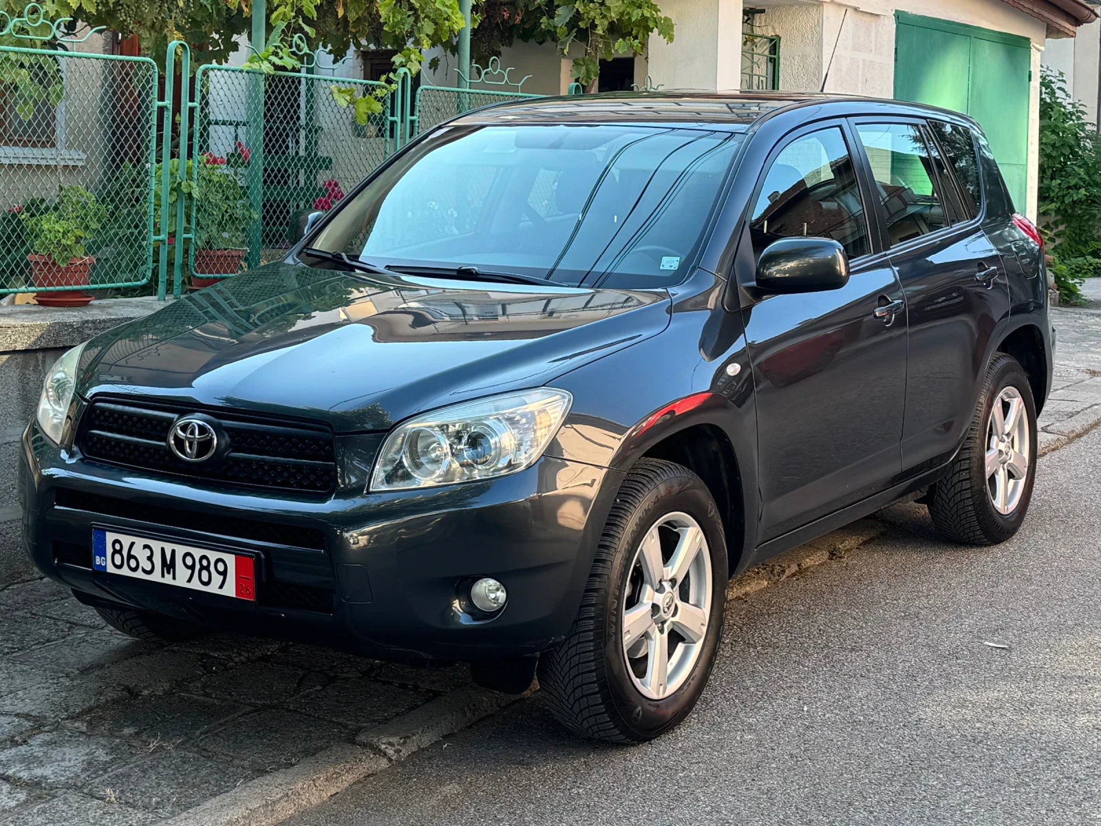 Toyota Rav4 2.0vvt  4x4 AUTOMATIC , снимка 3 - Автомобили и джипове - 55671686