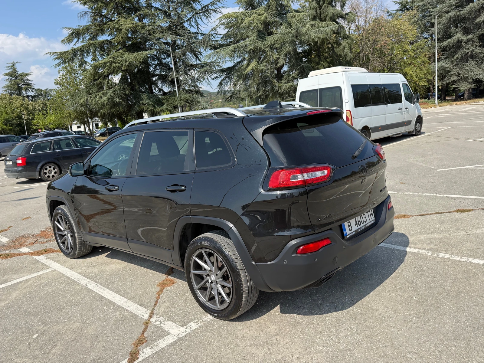 Jeep Cherokee 3.2, снимка 4 - Автомобили и джипове - 55942902
