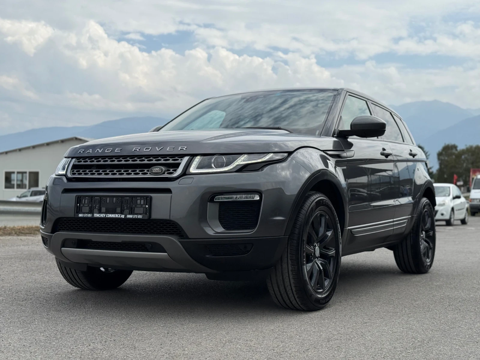 Land Rover Range Rover Evoque 2.0-d-176.000km-РЕАЛНИ-LED-XENON-NAVI-TOP-NEW, снимка 3 - Автомобили и джипове - 56044868