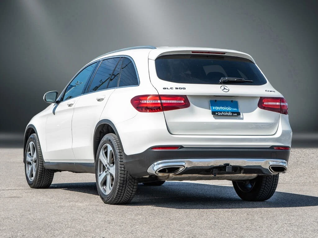 Mercedes-Benz GLC 300 4МАTIC * Панорама * АвтоКредит (ЦЕНА ДО БГ), снимка 4 - Автомобили и джипове - 56187062