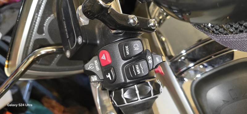 BMW R 18-TRANSCONTINENTAL, снимка 14 - Мотоциклети и мототехника - 52376965