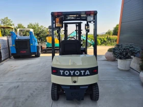 Електрокар Toyota * ИЗРАВНИТЕЛ* БАТЕРИЯ на 100%* ПЕРФЕКТЕН* !!!, снимка 4