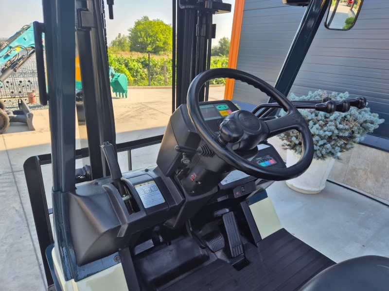 Електрокар Toyota * ИЗРАВНИТЕЛ* БАТЕРИЯ на 100%* ПЕРФЕКТЕН* !!!, снимка 10 - Индустриална техника - 51350952