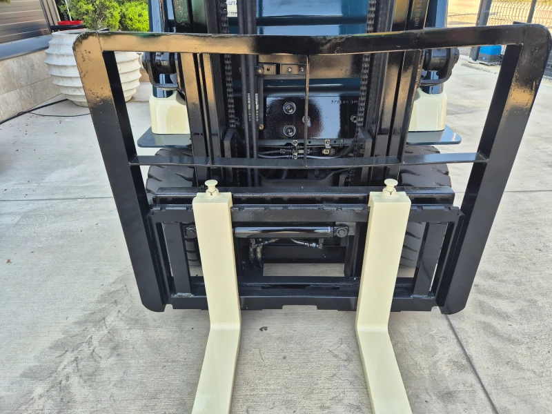 Електрокар Toyota * ИЗРАВНИТЕЛ* БАТЕРИЯ на 100%* ПЕРФЕКТЕН* !!!, снимка 9 - Индустриална техника - 51350952