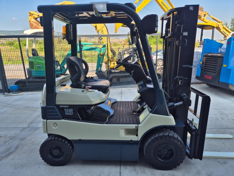 Електрокар Toyota * ИЗРАВНИТЕЛ* БАТЕРИЯ на 100%* ПЕРФЕКТЕН* !!!, снимка 6 - Индустриална техника - 51350952