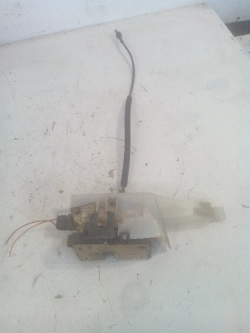 Брава врата Рено Клио предна лява