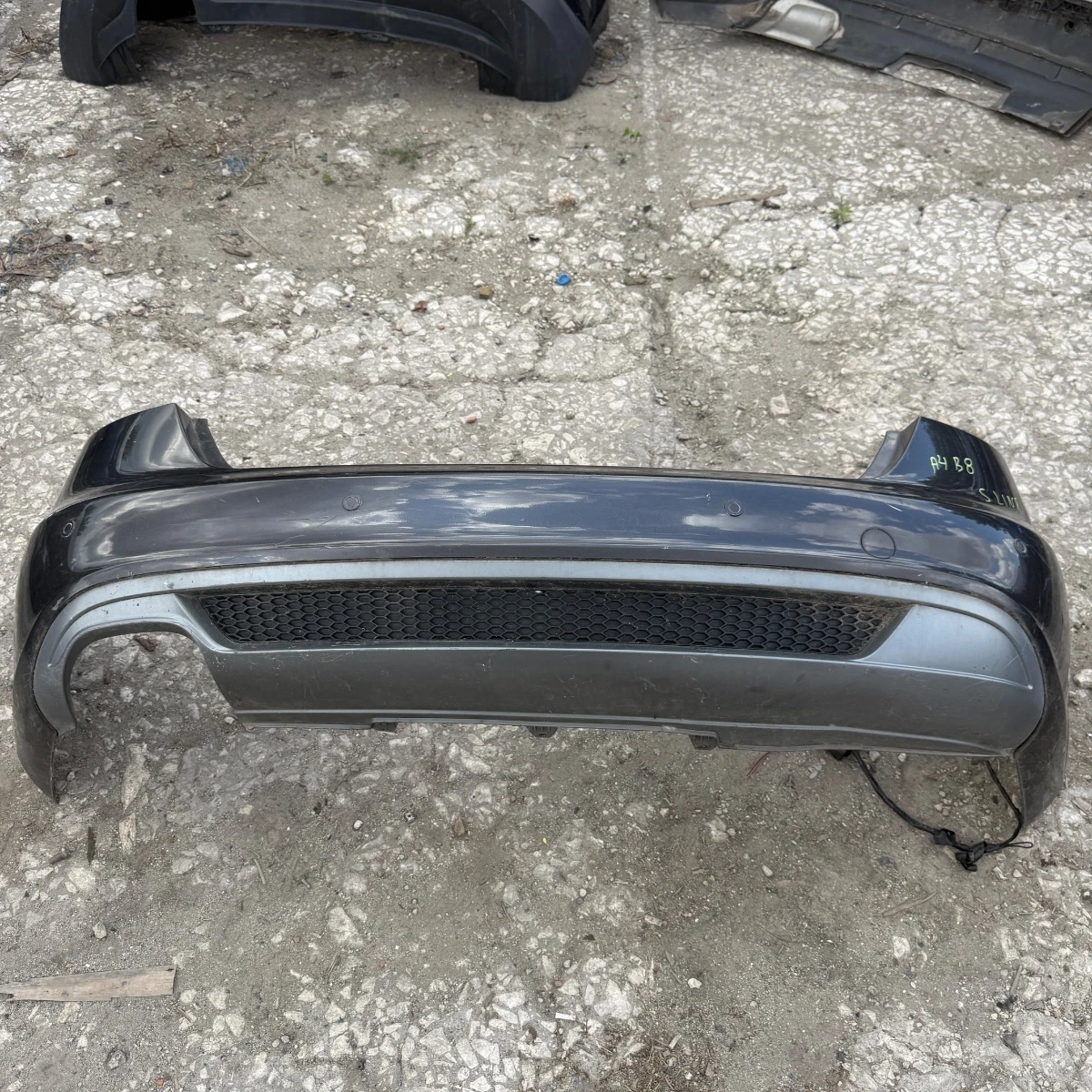 Задна броня за Audi A4 B8 S-Line 8K5807511D ном 51 8K5807511D-51-15