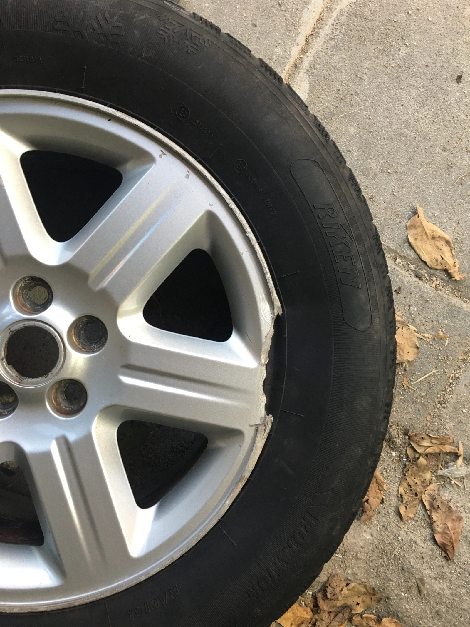    235/65R17  Land Rover Freelander | Mobile.bg   5