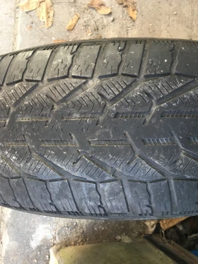 Гуми с джанти Riken 235/65R17, снимка 7 - Гуми и джанти - 48009834