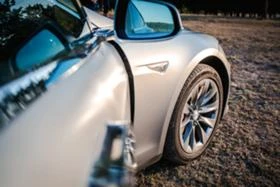 Tesla Model S 772 к.с Перформанс, снимка 14