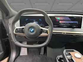 BMW iX xDrive50 = Sport Package = Гаранция, снимка 8