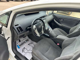 Toyota Prius 1.8i HYBRIT*Hybrid*Head Up display*Keyless Go*, снимка 7 - Автомобили и джипове - 40211691