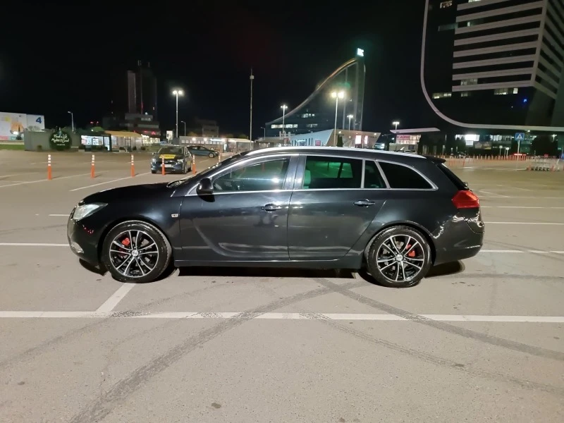 Opel Insignia 2.0 CDTI, снимка 1 - Автомобили и джипове - 47501331