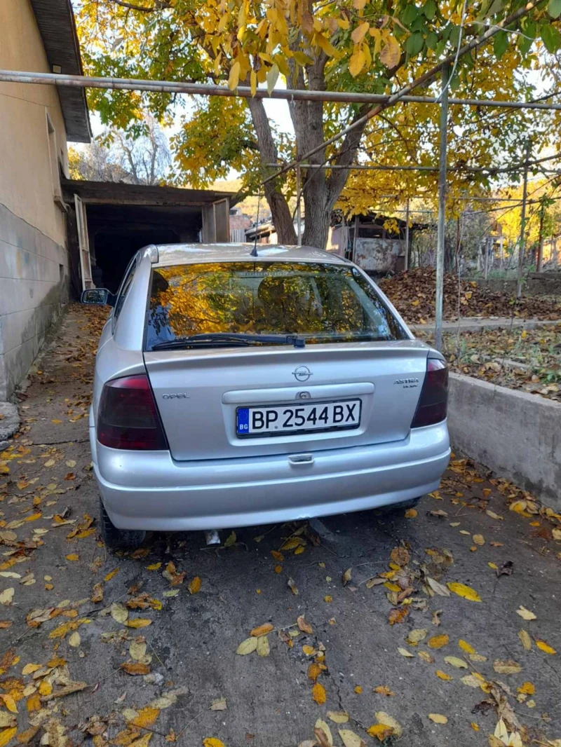 Opel Astra 2.0, снимка 6 - Автомобили и джипове - 49525607