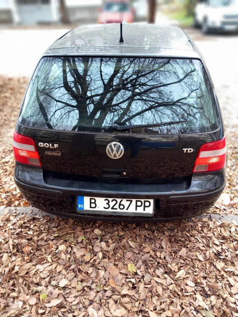 VW Golf, снимка 4 - Автомобили и джипове - 48292764