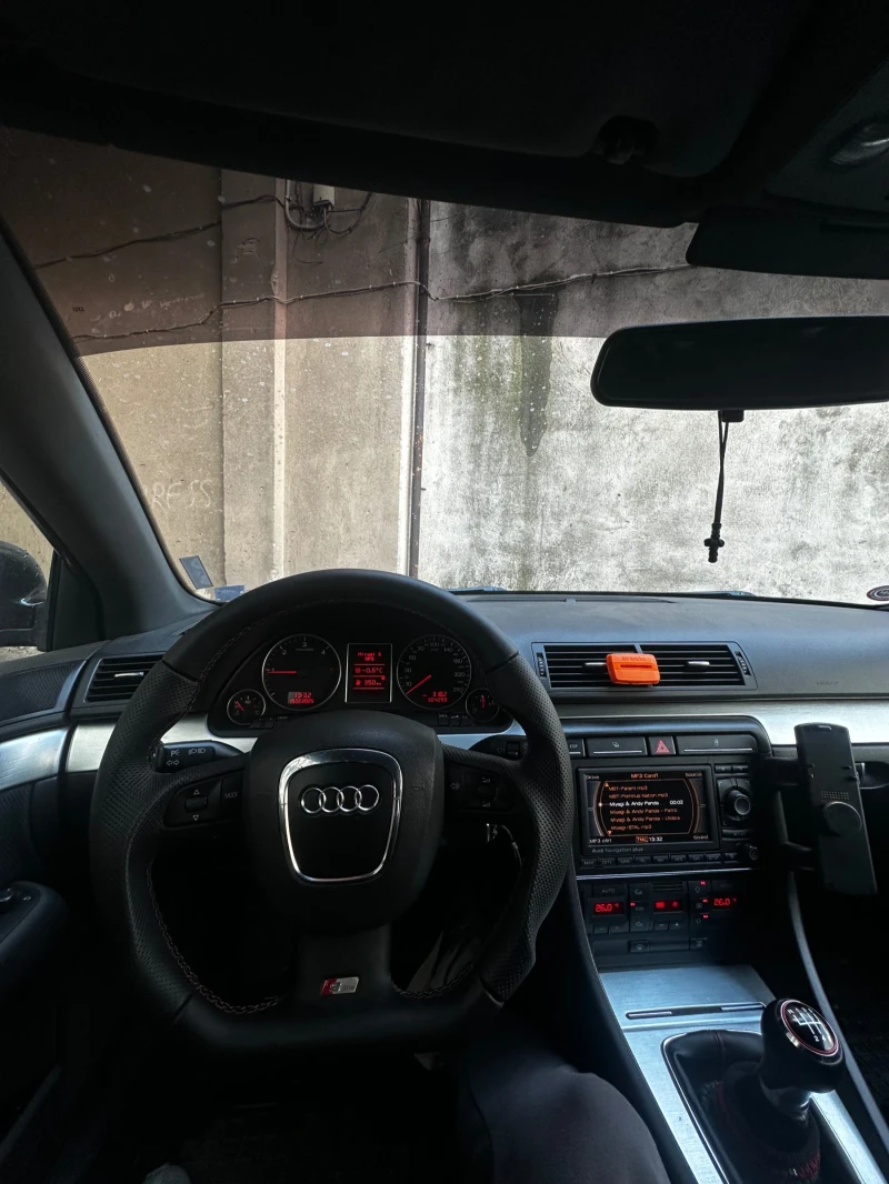 Audi A4, снимка 6 - Автомобили и джипове - 49193666