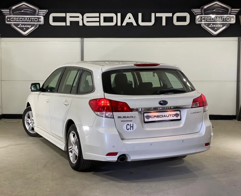 Subaru Legacy 2.0i AWD, снимка 6 - Автомобили и джипове - 50648156