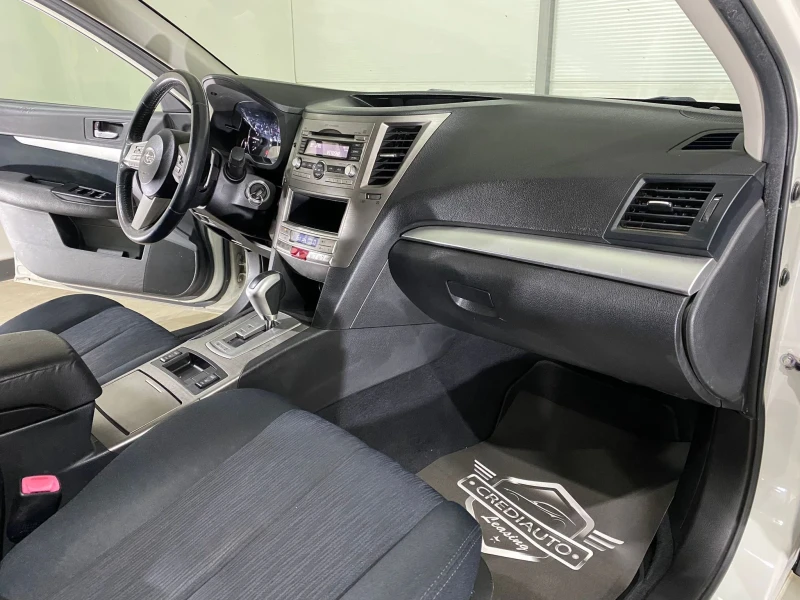 Subaru Legacy 2.0i AWD, снимка 8 - Автомобили и джипове - 50648156
