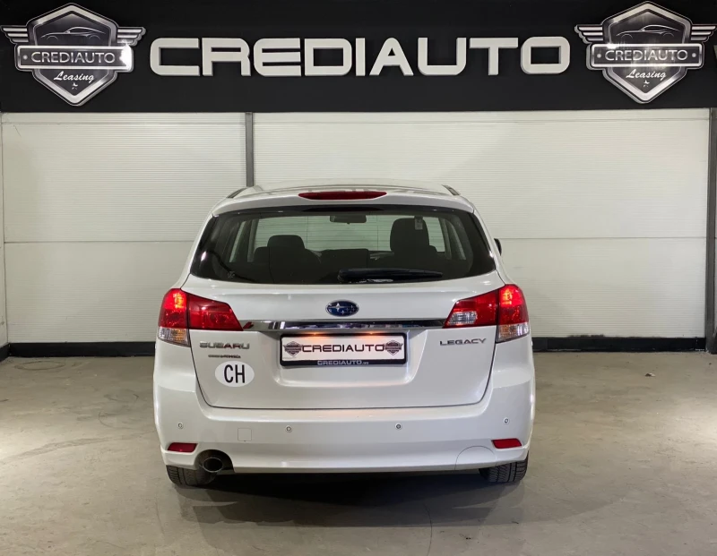 Subaru Legacy 2.0i AWD, снимка 5 - Автомобили и джипове - 50648156