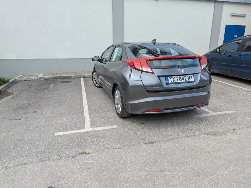 Honda Civic 1.6, снимка 3 - Автомобили и джипове - 52307792
