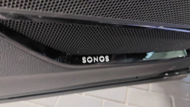 Audi RSQ3 Sportback Sonos Matrix Teglich Panorama, снимка 16 - Автомобили и джипове - 53181595