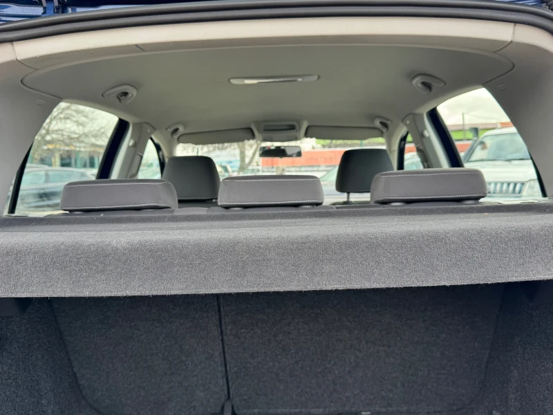 VW Golf 1.9 - 90кс., снимка 14 - Автомобили и джипове - 53234491