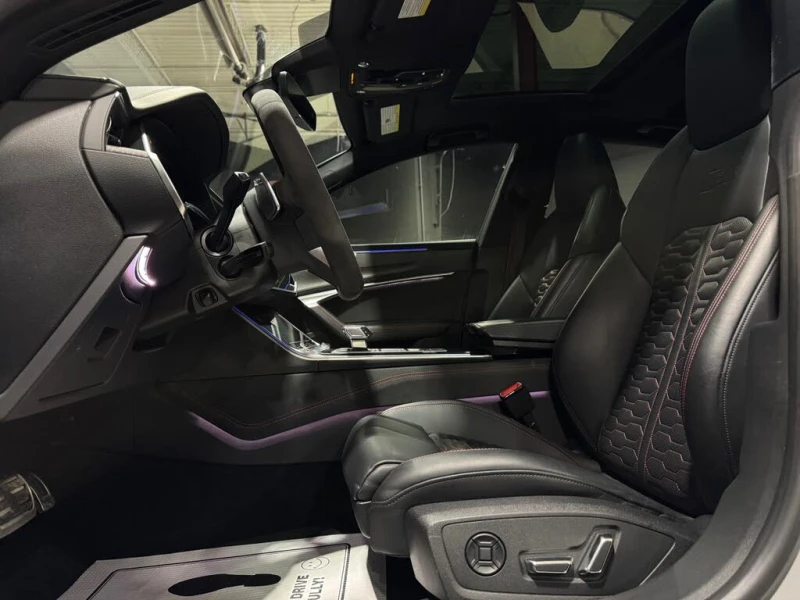 Audi Rs7 quattro* АвтоКредит* (ЦЕНА ДО БГ), снимка 14 - Автомобили и джипове - 53539684