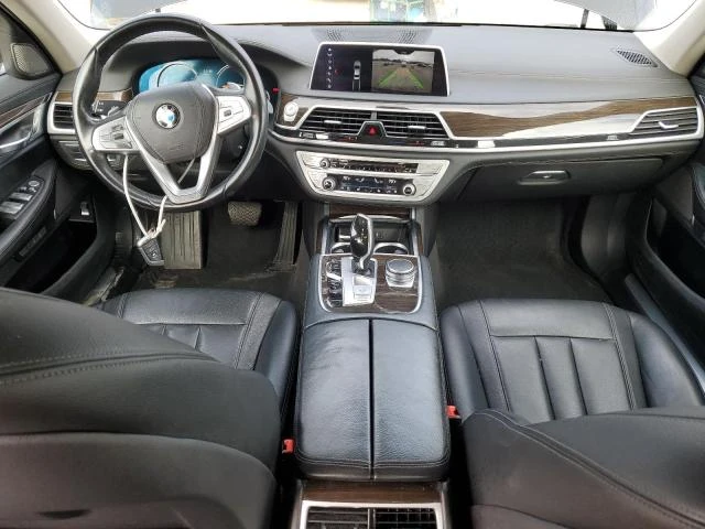 BMW 740 2.0L 4 All wheel drive, снимка 5 - Автомобили и джипове - 48784167