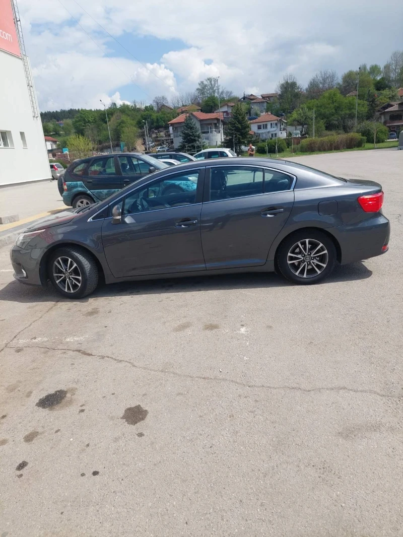 Toyota Avensis - 16500 лв. - 43684573 | Car24.bg