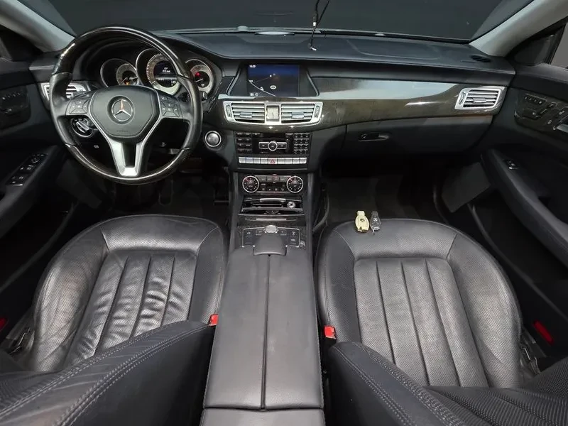 Mercedes-Benz CLS 350 Blue Efficiency, снимка 6 - Автомобили и джипове - 55037987