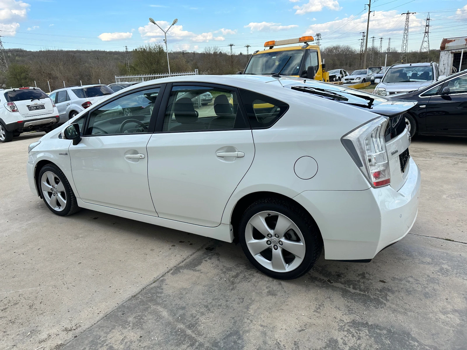 Toyota Prius 1.8i HYBRIT* Hybrid* Head Up display* Keyless Go*  - изображение 4