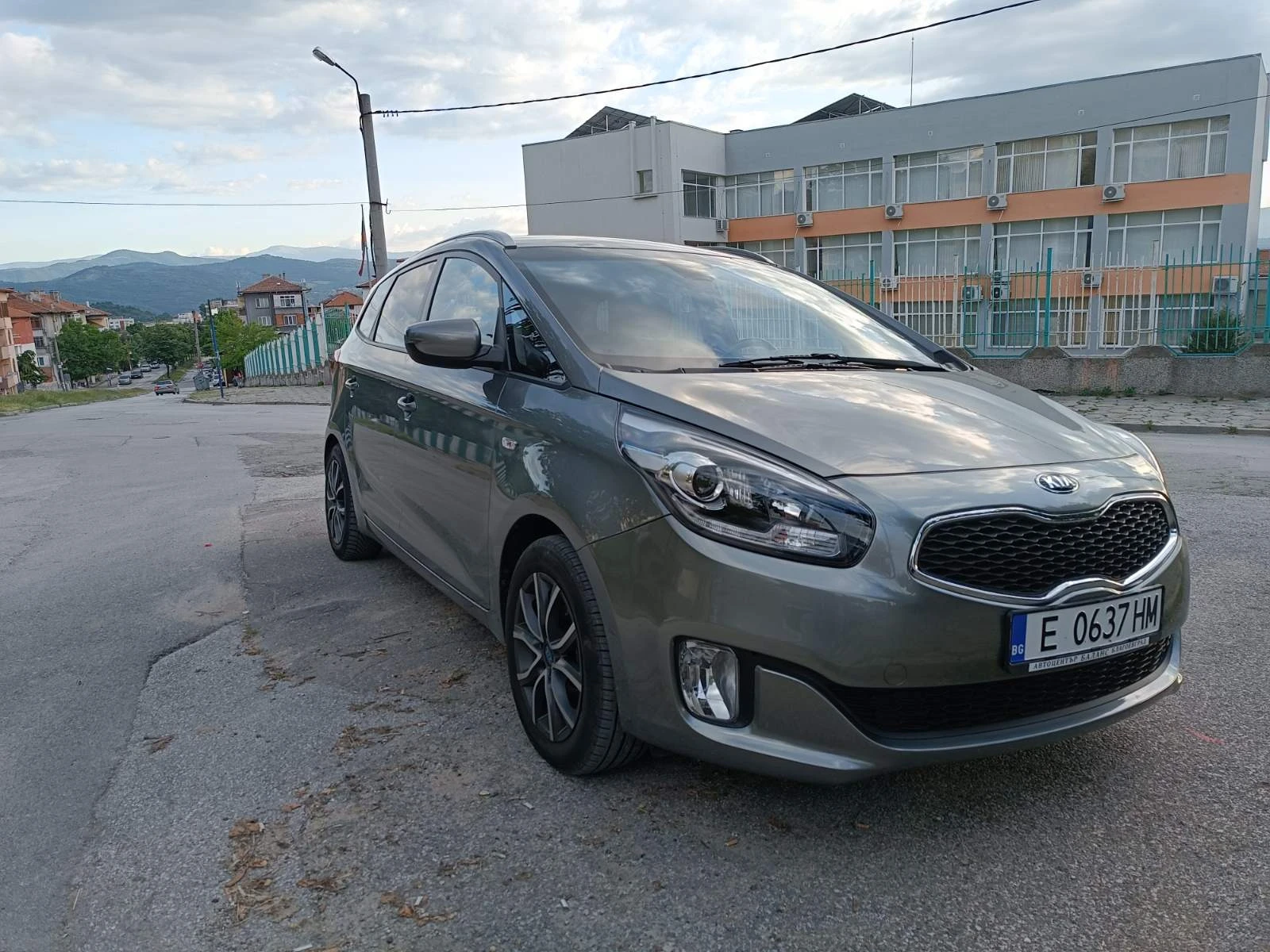 Kia Carens  - изображение 8