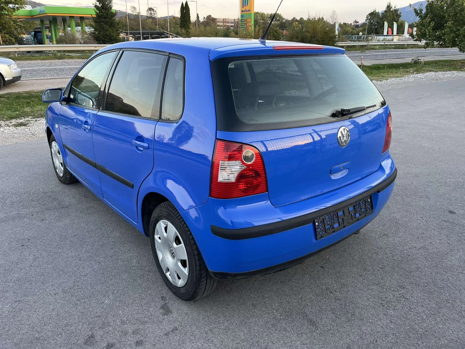 VW Polo 1.9SDI 68кс КЛИМАТИК - изображение 5